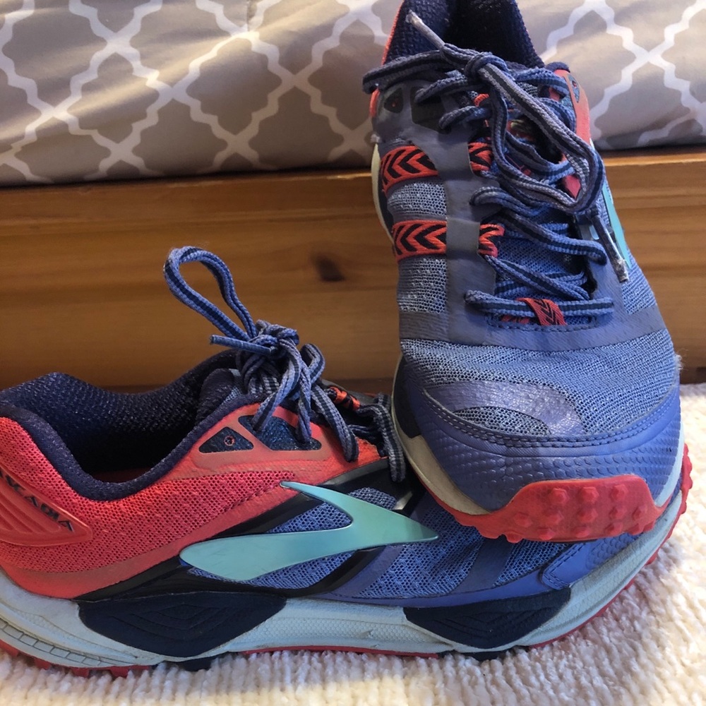 Brooks Cascadia Shoes